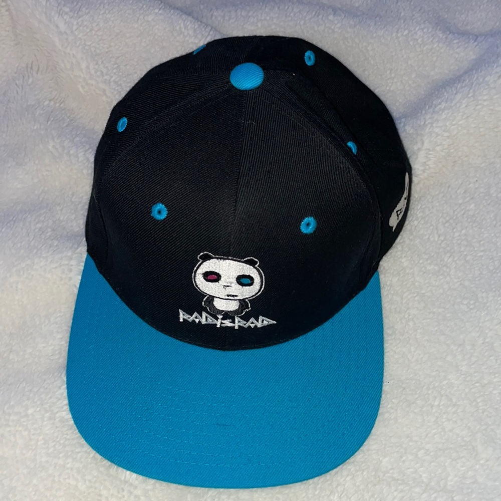 Radisrad panda hat